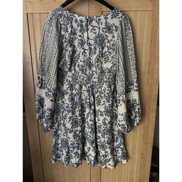 Sincerely Jules Womens Dolman Sleeve Floral A Line Dress Blue White Size Small - Picture 4 of 4